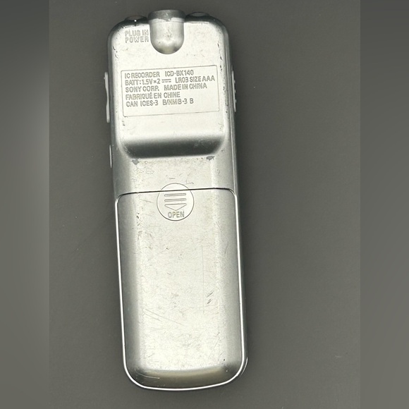 SONY ICD-BX140 DIGITAL VOICE RECORDER TESTED WORKS COMPACT ELECTRONICS - Picture 4 of 5